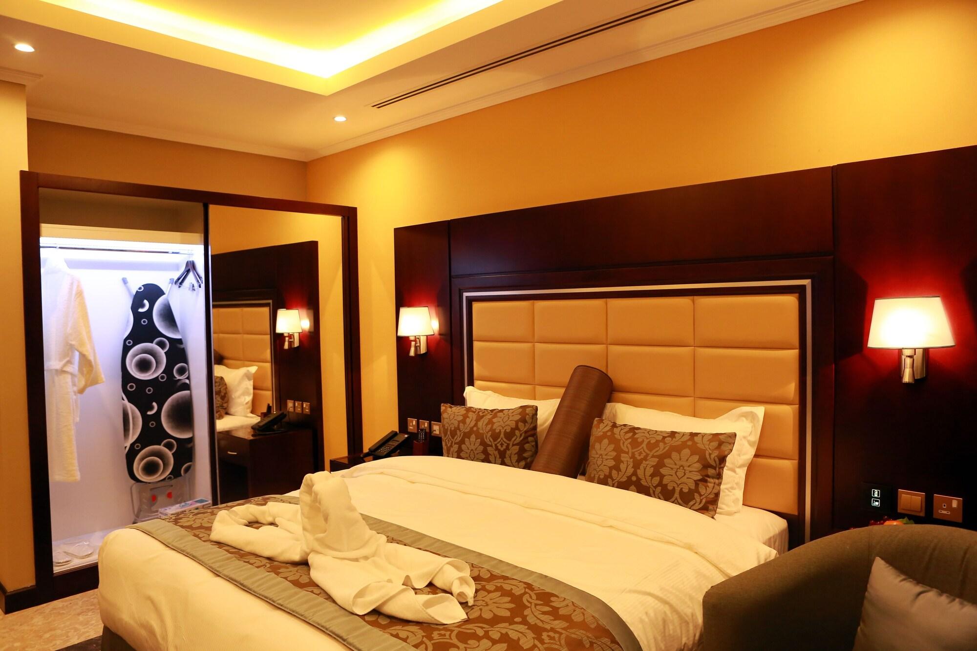 Telal Hotel Apartments Dubai Exteriör bild